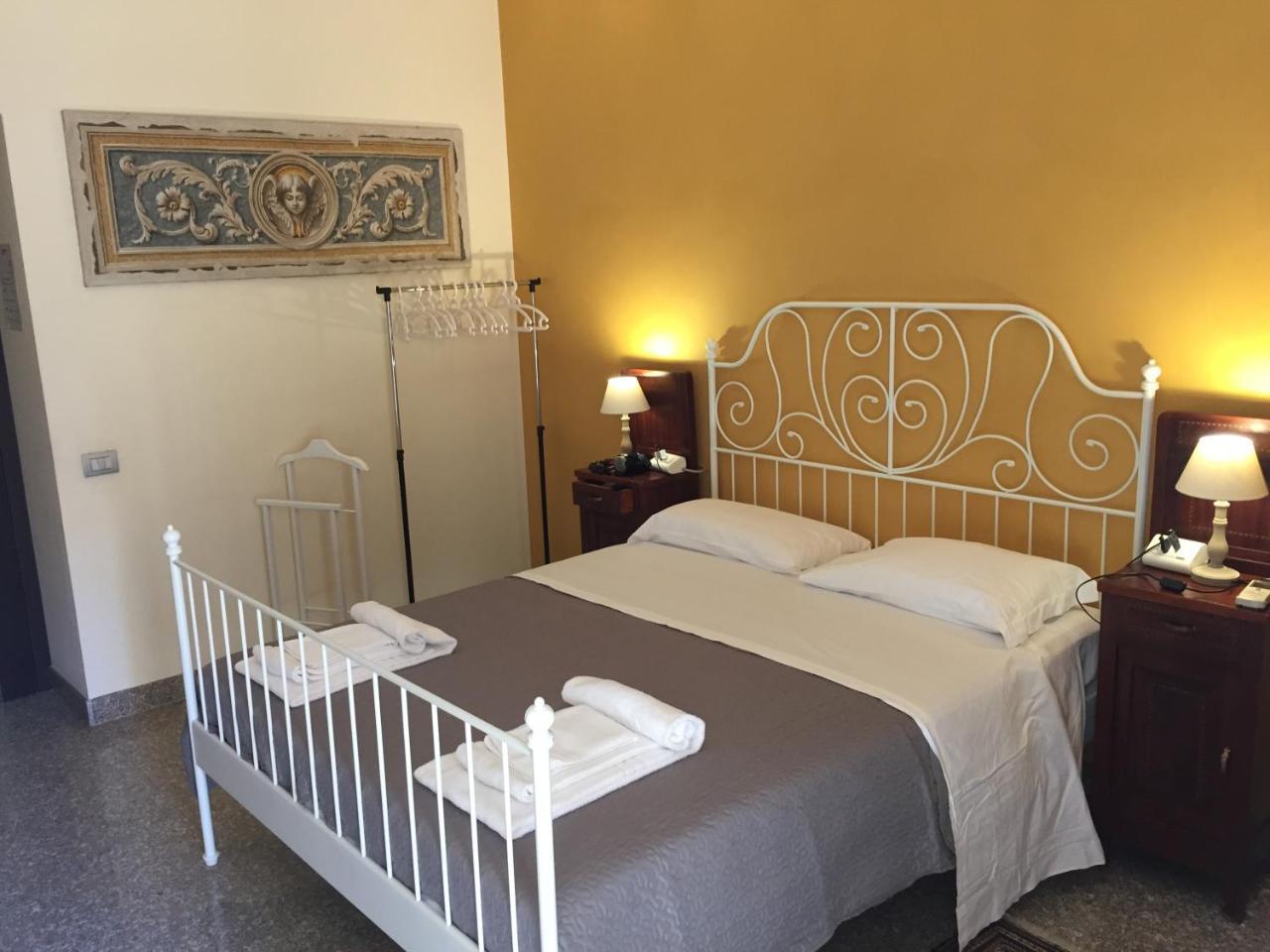 Bergamo Center Rooms Exterior photo